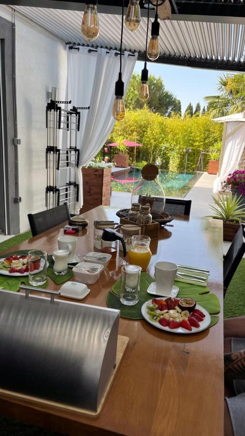 Mon Petit Bali Bed & Breakfast Maussane les Alpilles Eksteriør bilde